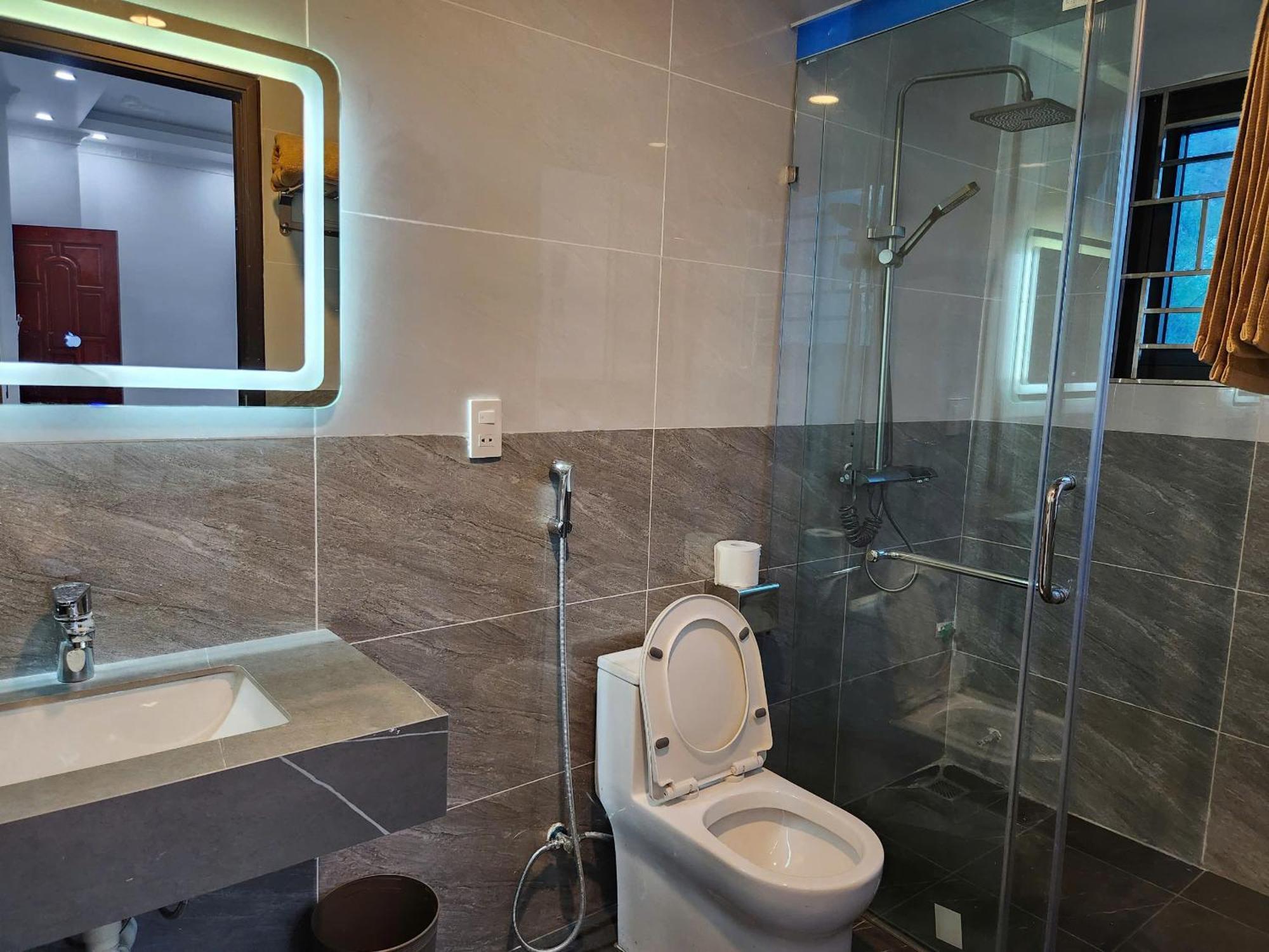 Anh Quan-Viewpoint Hotel Chan Chau Екстер'єр фото